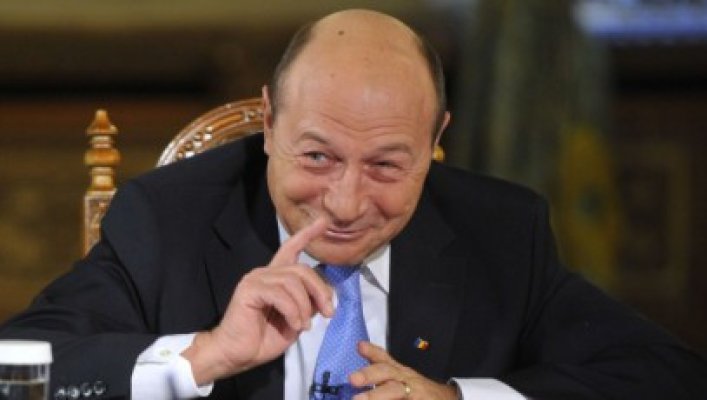 Băsescu: Regionalizarea nu cred că se face. Uriaşul de 70% în Parlament îşi arătă limitele, nu generează progres